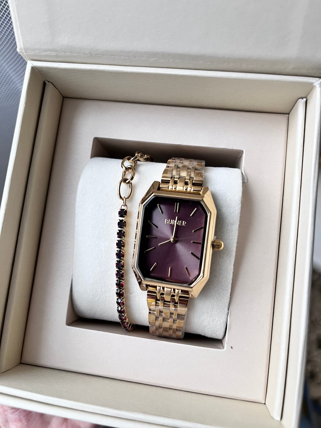 Customer photo review of Jade Gold Burgundy Bracelet