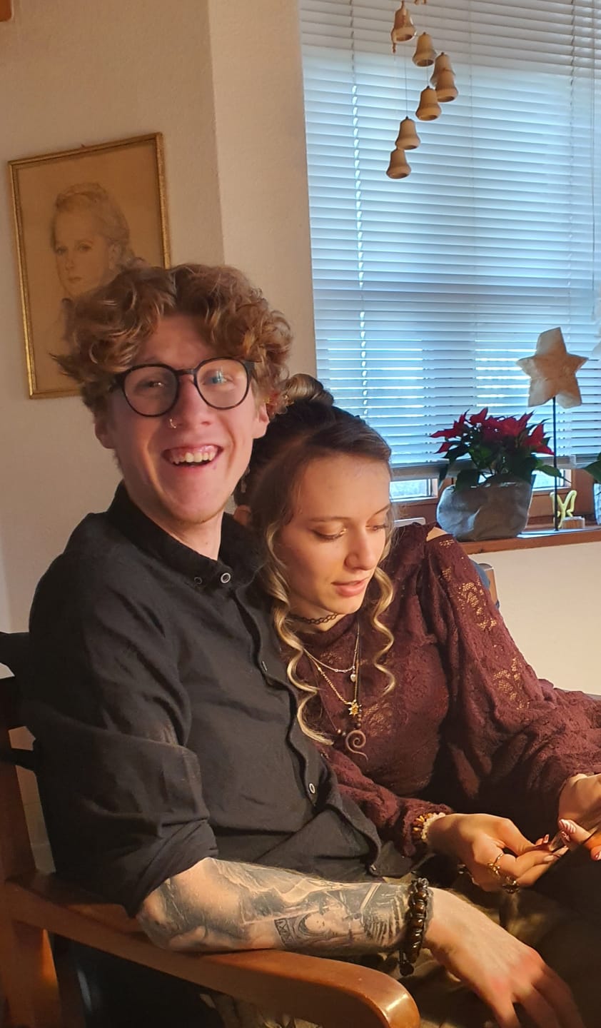 Customer photo review of VERSCHLÜSSELT FAMILIENEDITION