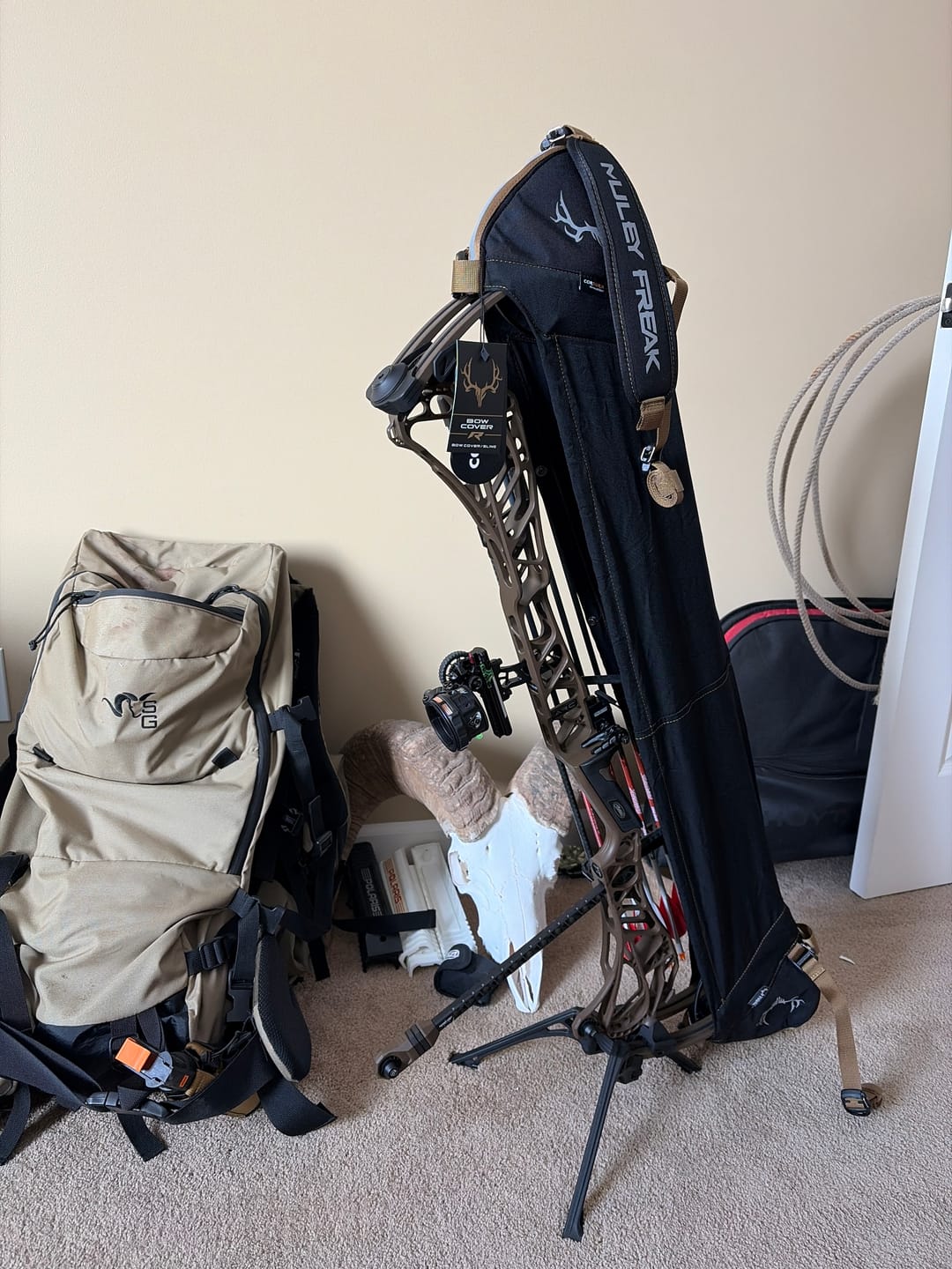 Customer photo review of Muley Freak Bow Cover/Sling