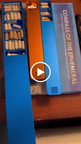 Customer video review of Weekly AM-PM Pill Case 2.0