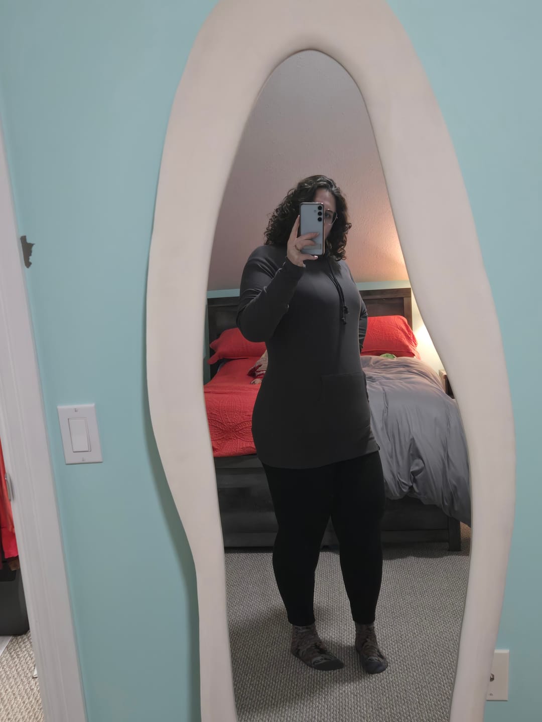 Customer photo review of *Pre-Sale* Cowl Sweatshirt (FLEECE)