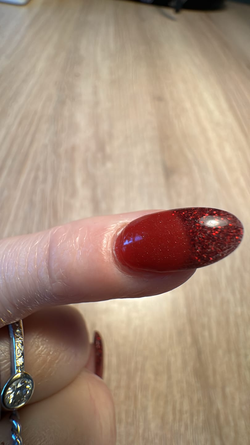 Customer photo review of Ruby Dim Dipping Powder