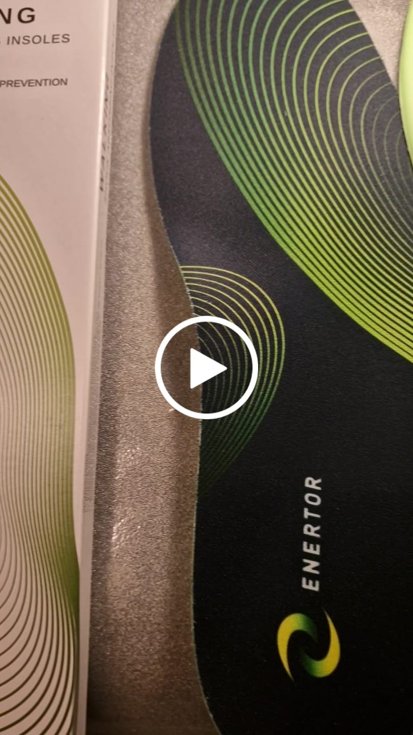 Customer video review of Walking insoles