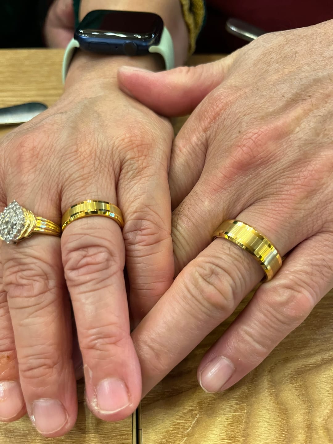 Customer photo review of The Gold Brushed Wonder Ring Set