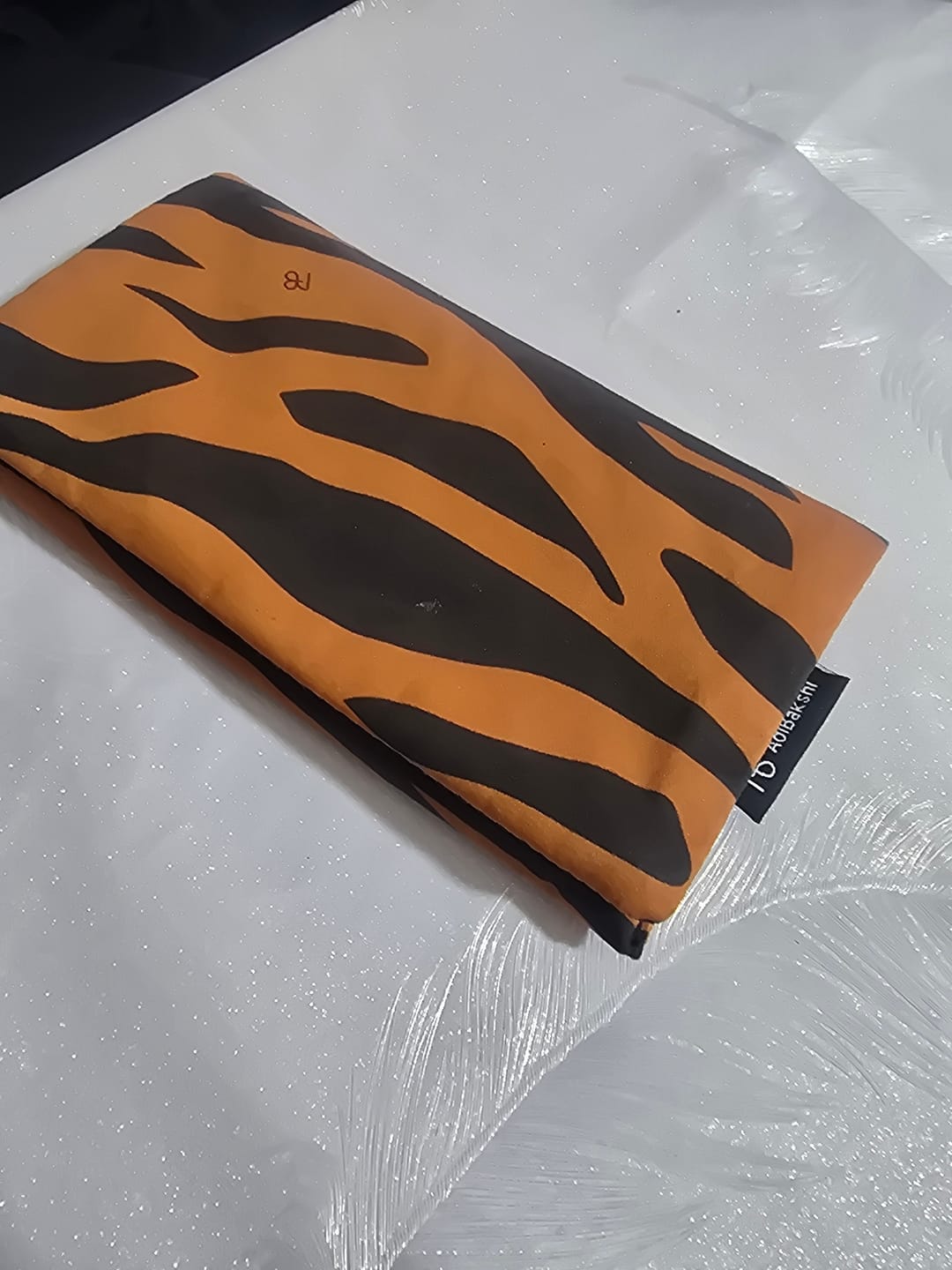 Customer photo review of נרתיק משקפיים רותם