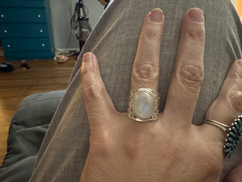 Customer showing the fit of the Large Moonstone Filigree Ring on their hand.