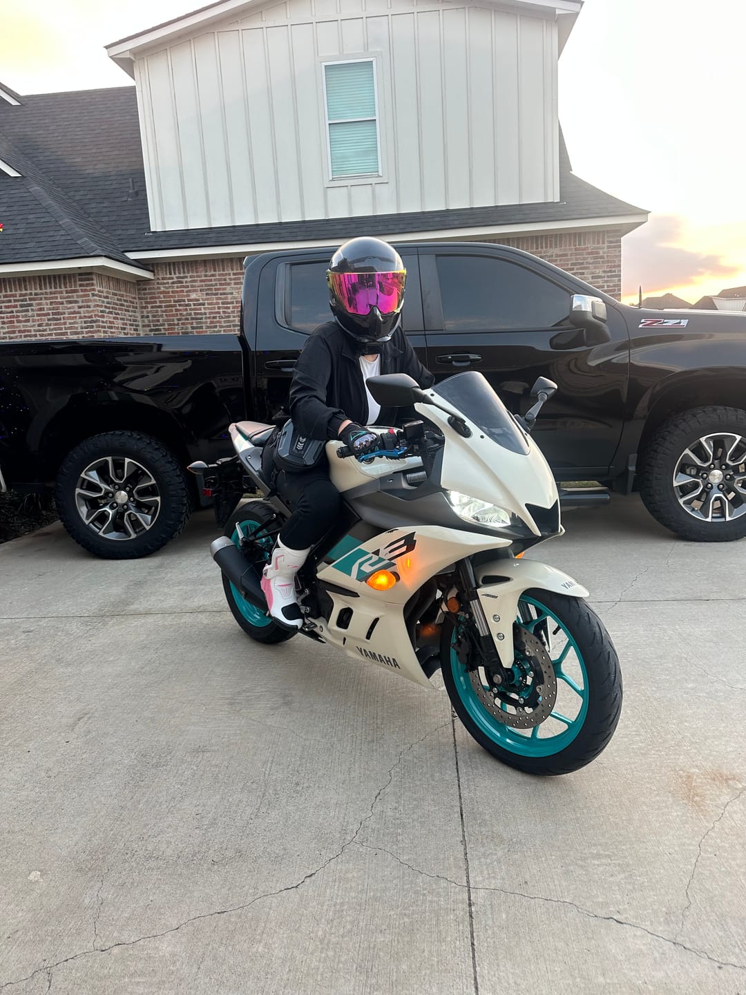 Customer photo review of Allgoal Pink Motorcycle Boots
