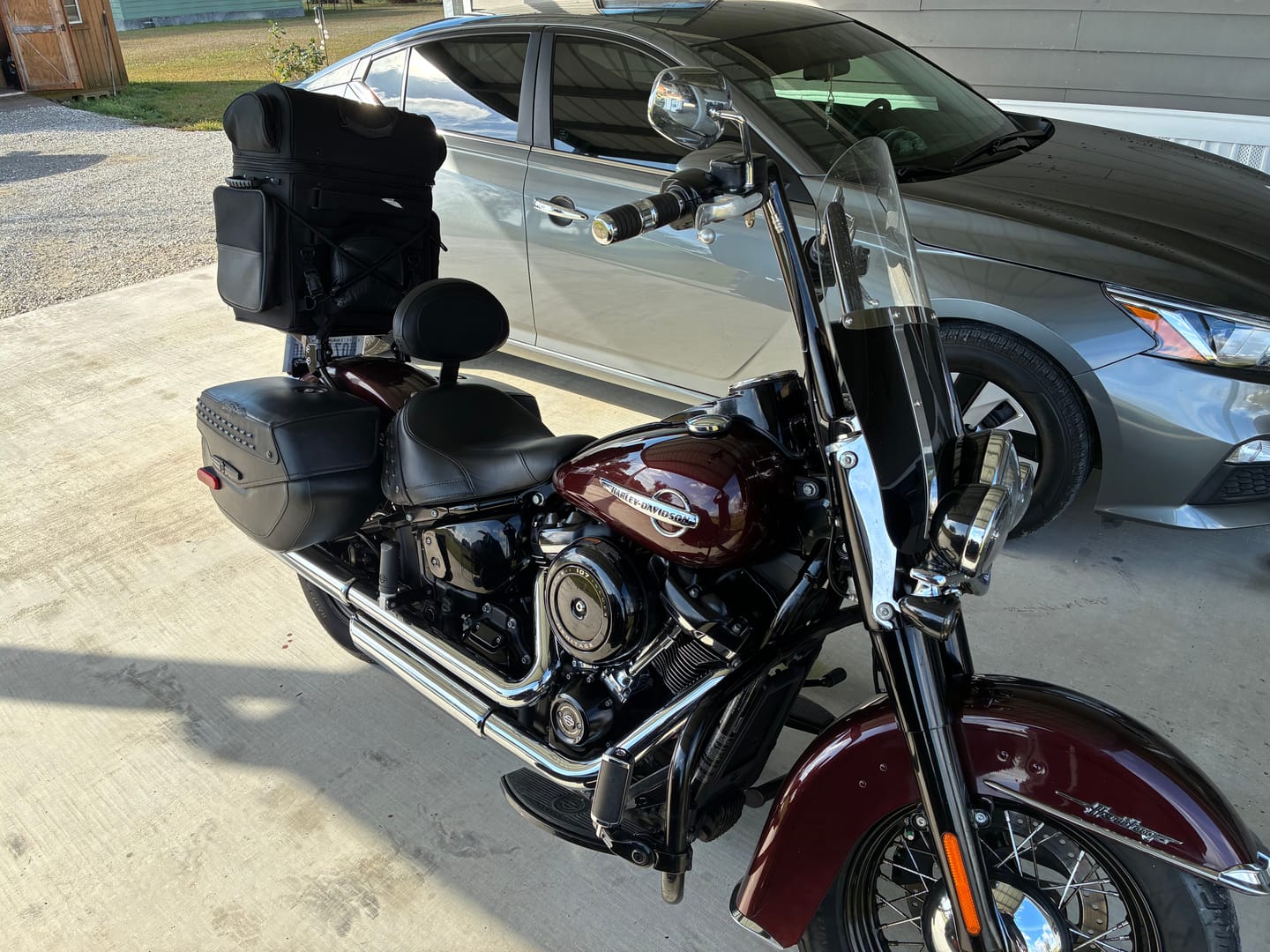 Customer photo review of 57L - Voyage Premium XL Motorcycle Sissy Bar Bag for Harley Davidson