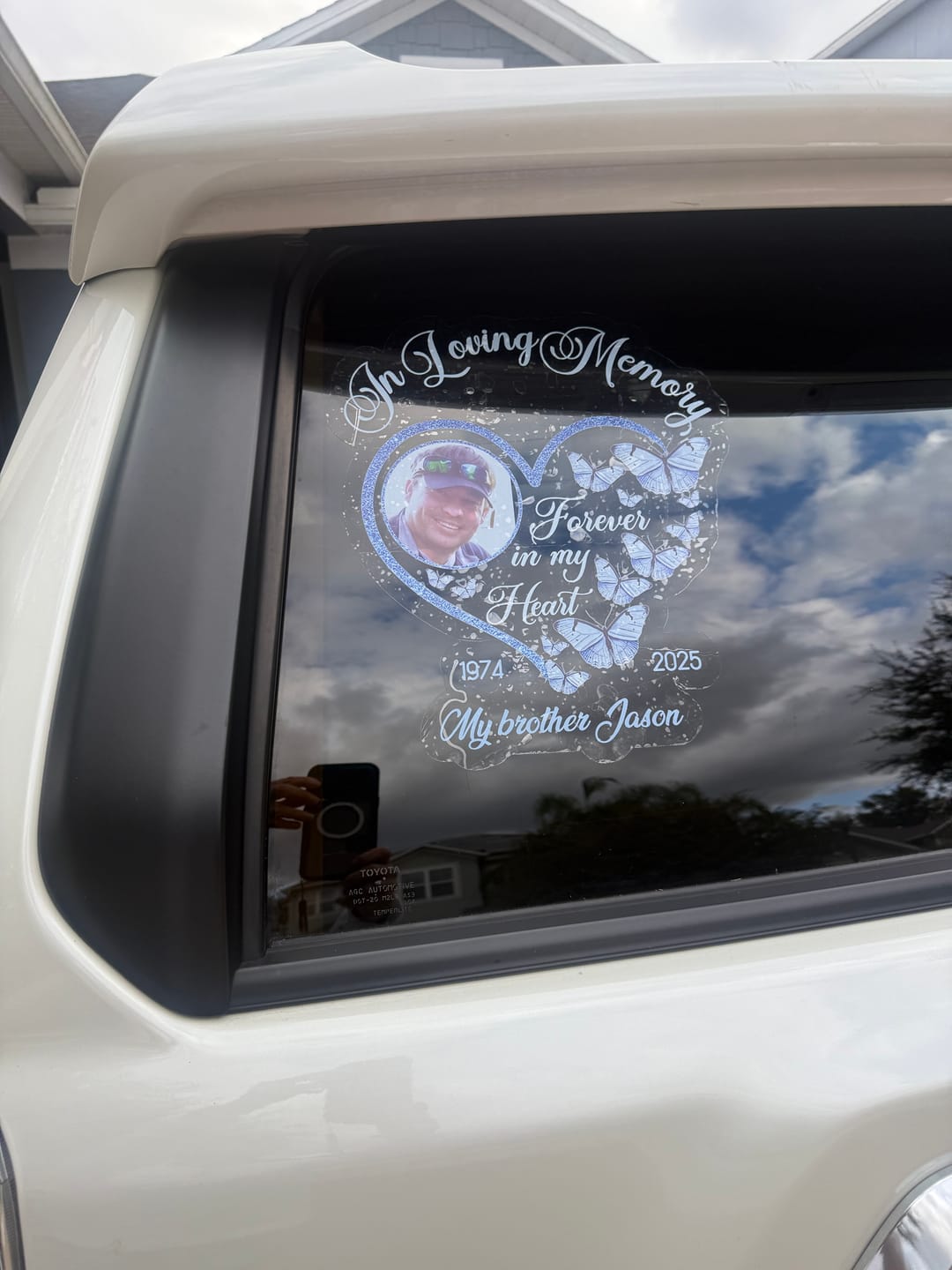 Customer photo review of In Loving Memory Sparkling Heart Memorial Butterflies Personalized Decal