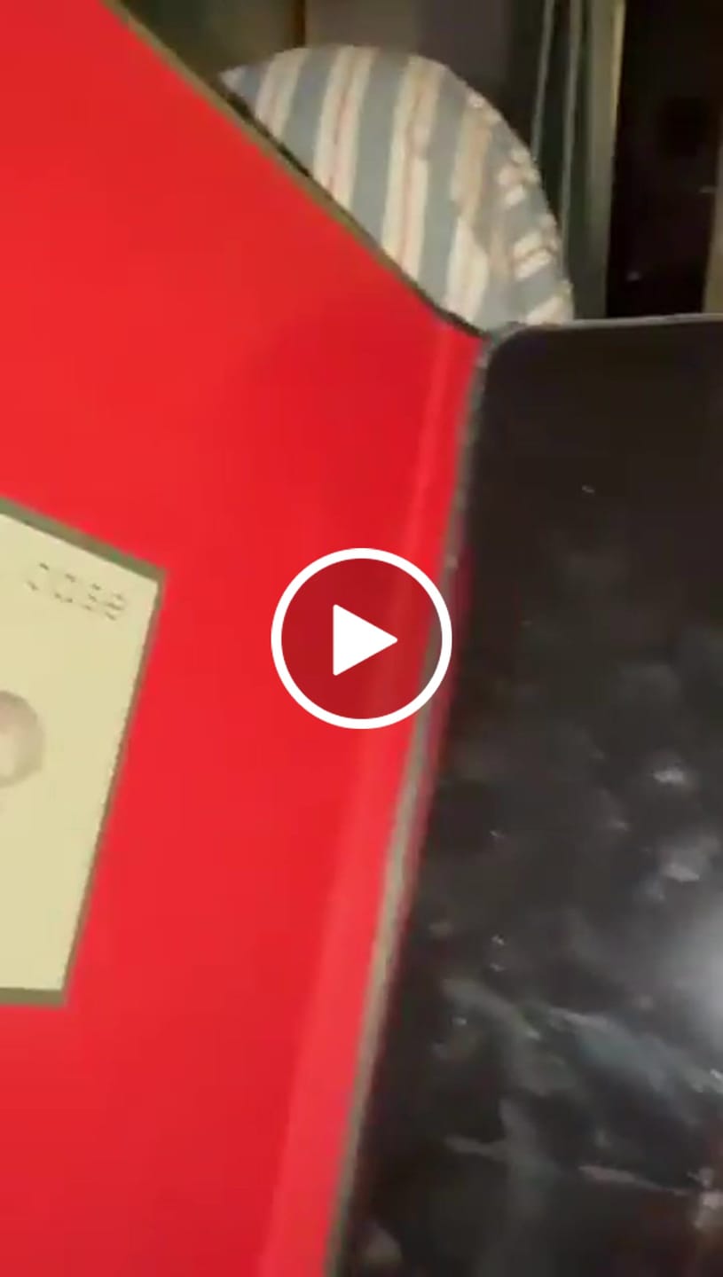 Customer video review of Classic Black iPad Case