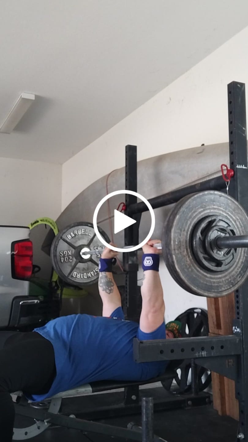 Customer video review of Wrist Wraps | 18" and 24"