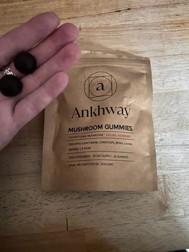 Customer photo review of Mushroom Gummies