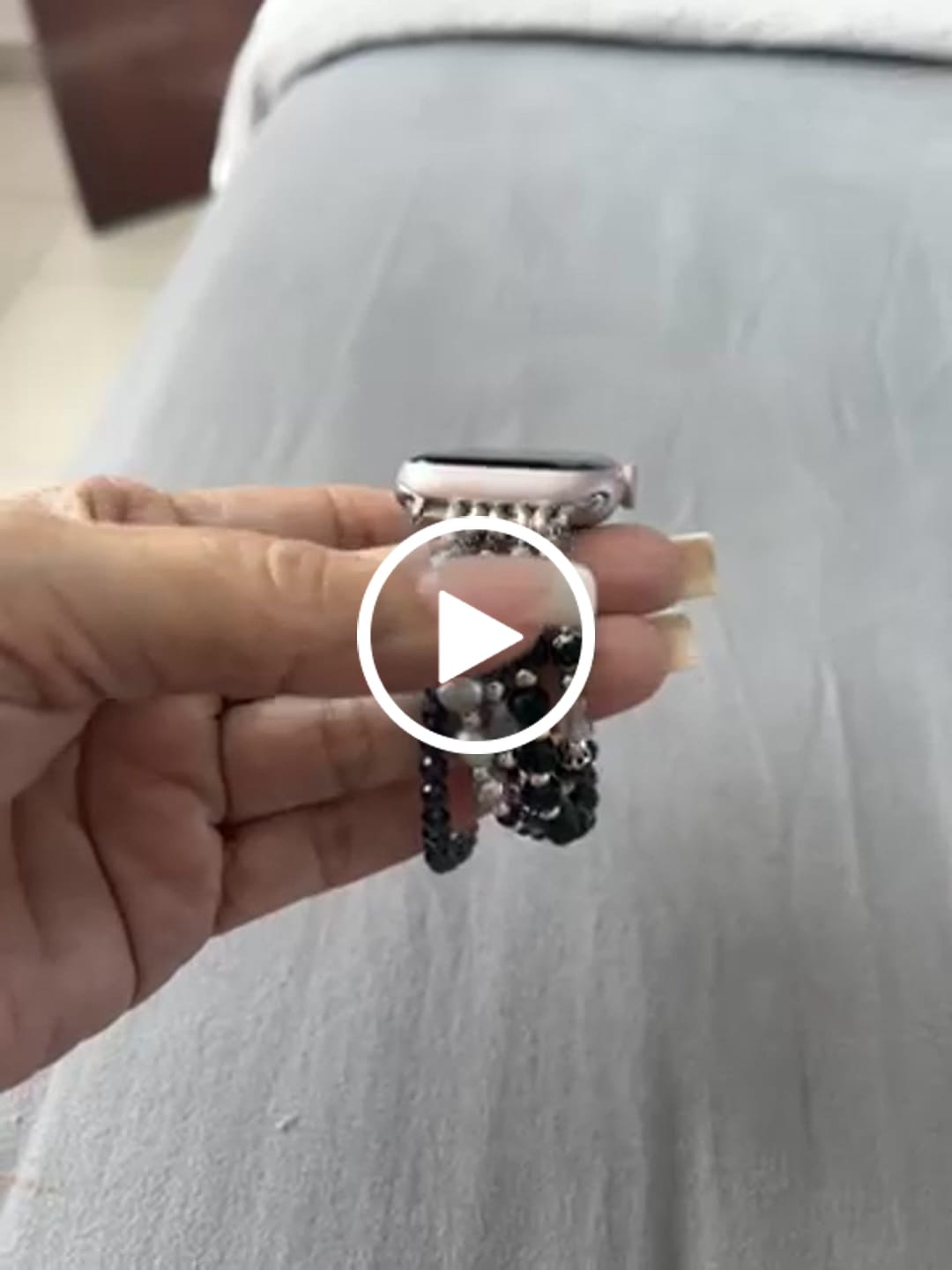 Customer video review of Ethereal Frost Stretch Apple Watch Strap