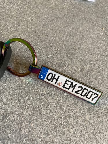 Customer photo review of Kennzeichen Schlüsselanhänger Mini Nummernschild Metall