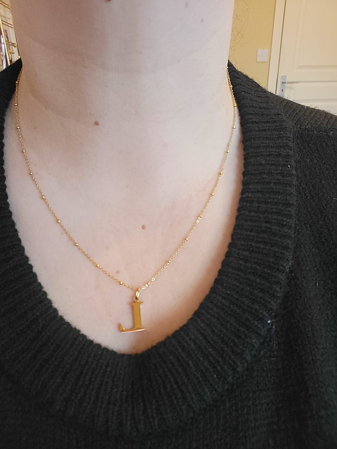 Customer photo review of L Initial Pendant Necklace + FREE Diamond Studs Gold