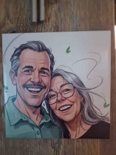 Customer photo review of Jouw Foto in Karikatuur Stijl - Gepersonaliseerde Tegel