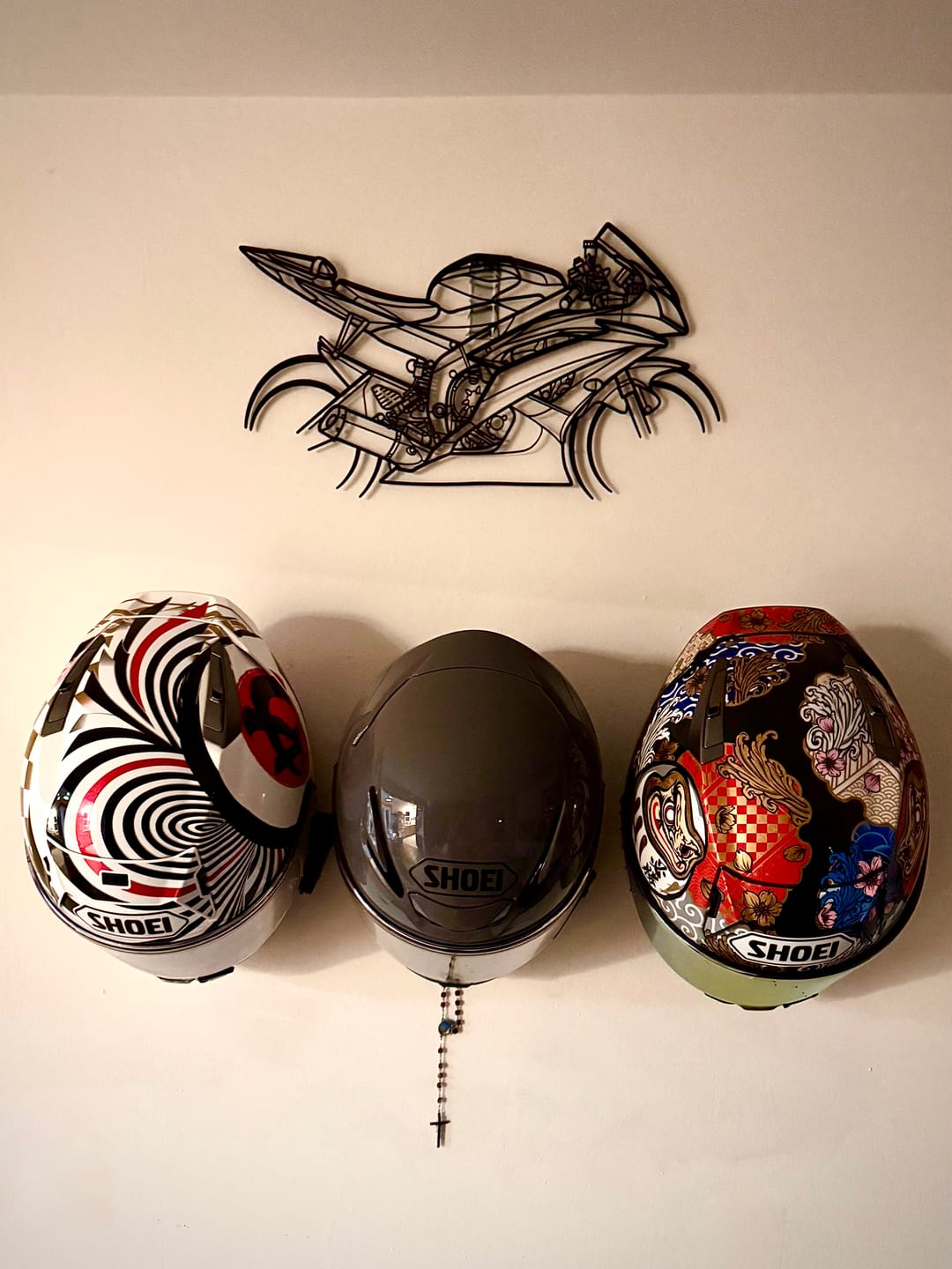 Customer photo review of R6 2008 Silhouette Metal Wall Art