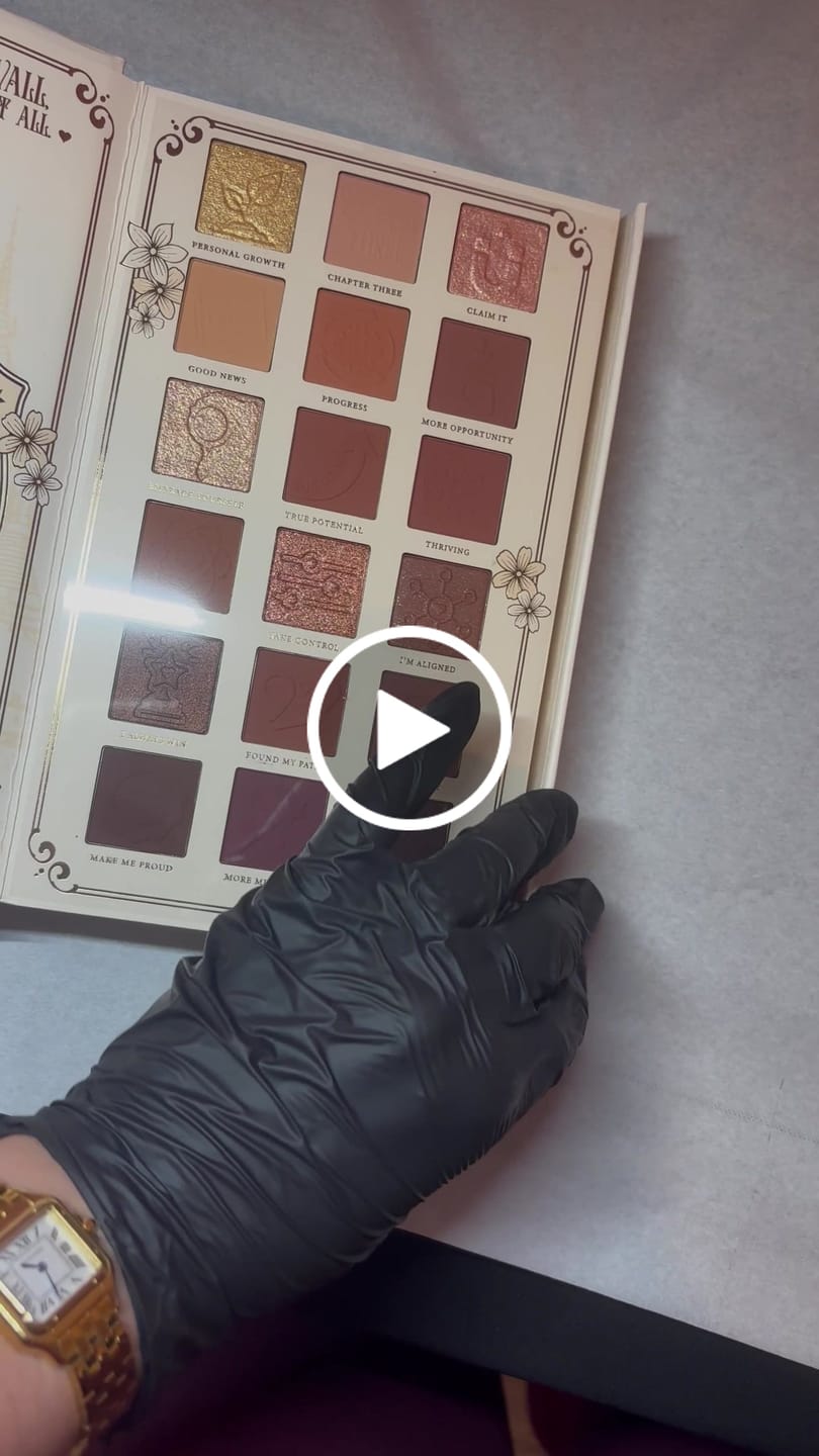 Customer video review of P. Louise A Brand New Chapter Palette - Chapter Three