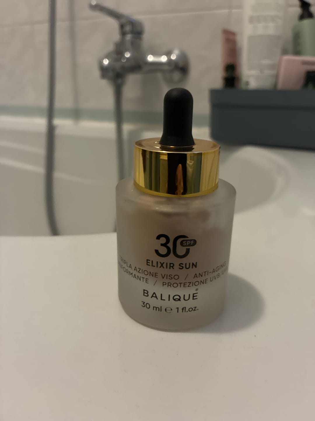 Customer photo review of ELIXIR SUN SPF30 - Siero Viso tripla azione
