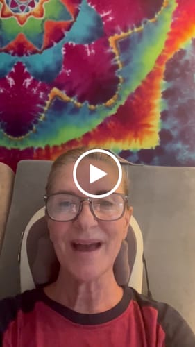 Customer video review of HiZoo - Pillow Neck & Shoulder Massager