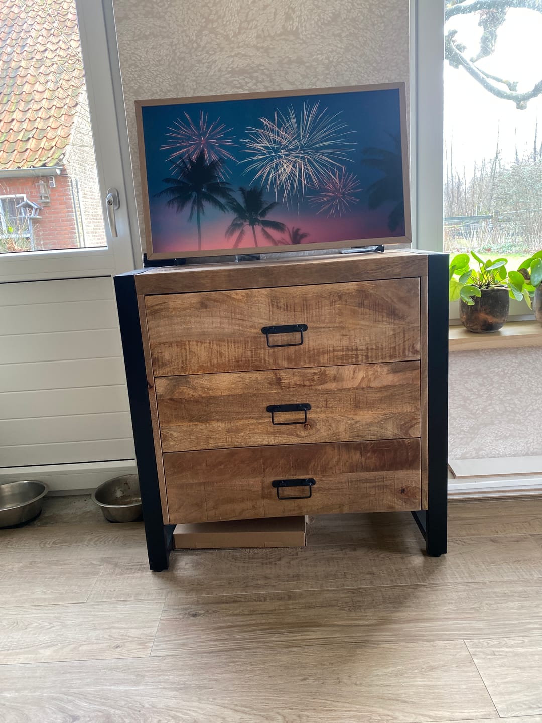 Customer photo review of Ladekast Mangohout Britt  | Mangohout en Staal | 80x40x80cm