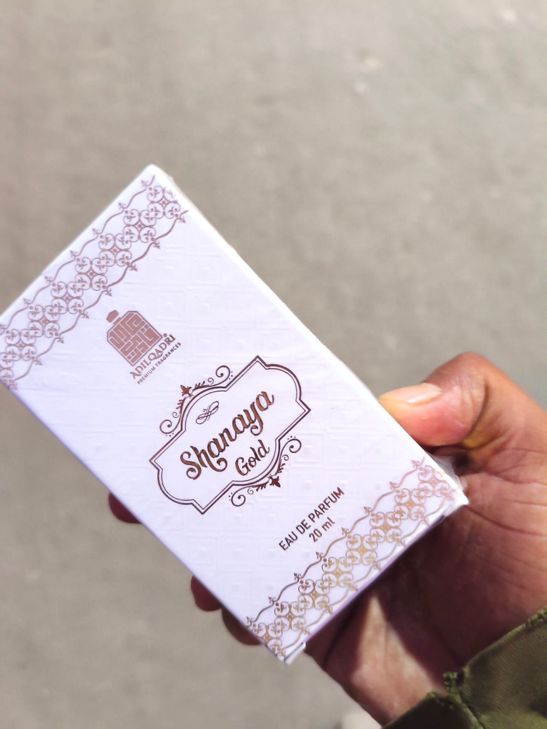 Customer photo review of Shanaya Gold Gourmand Perfume Spray 20ml