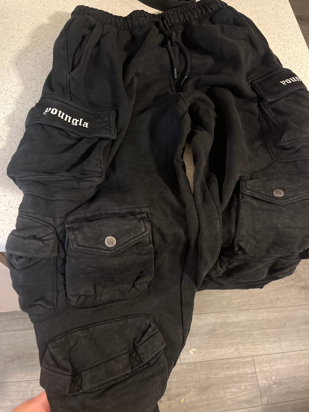 Customer photo review of 2005 - Hella Pocket Sweats