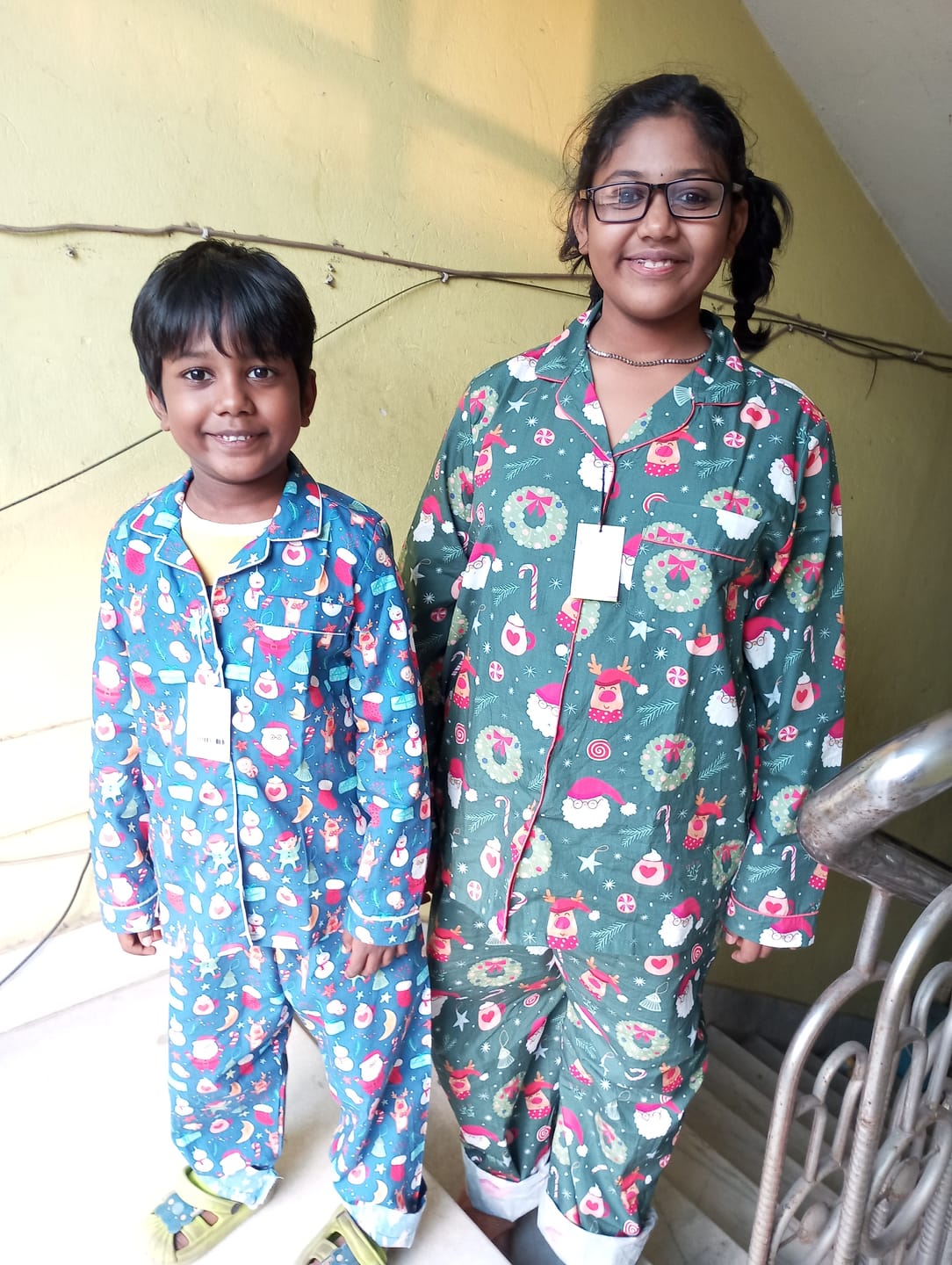Customer photo review of Green Studious Santa Night Suit