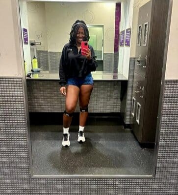 Customer photo review of Patella Knee Strap