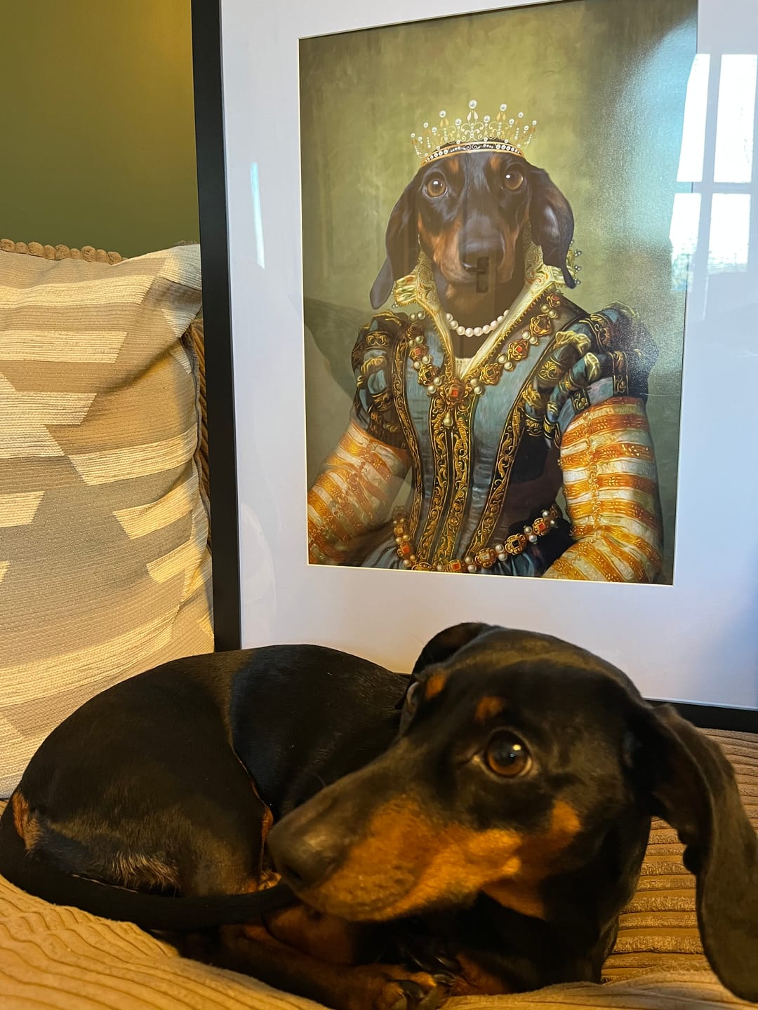 Customer photo review of The Pearl Princess: Custom Pet Portrait