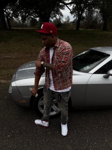 Customer photo review of Vale Forever Grinch Flannel Red