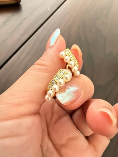 Customer photo review of Top Grade Freshwater Pearl Earrings WE00960 | WATERFALL