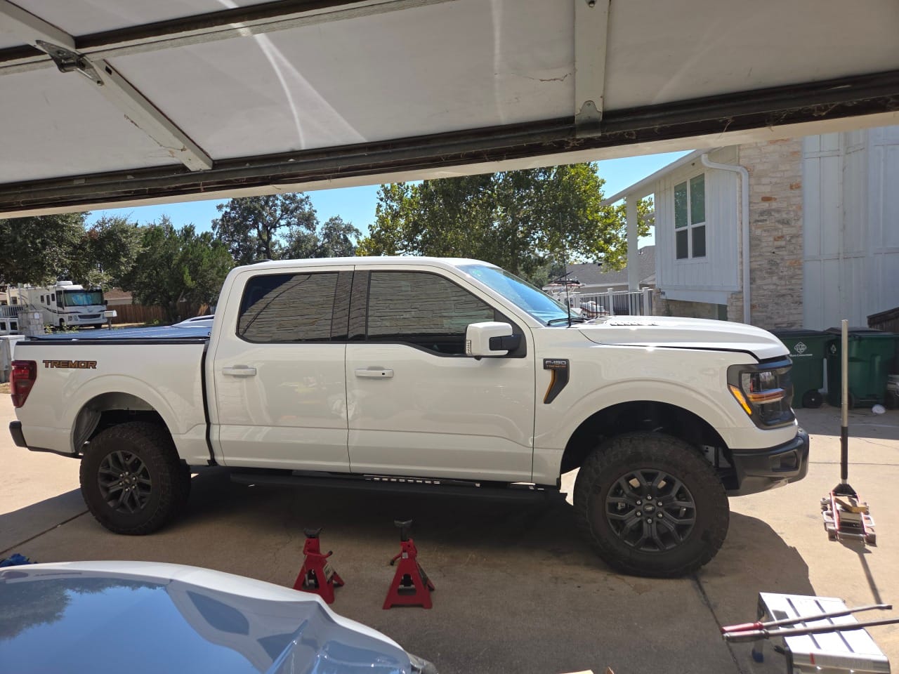 Customer photo review of Smoked LED Amber Lights W/ Sequential Turn Signal For 2024+ Ford F150 Tremor