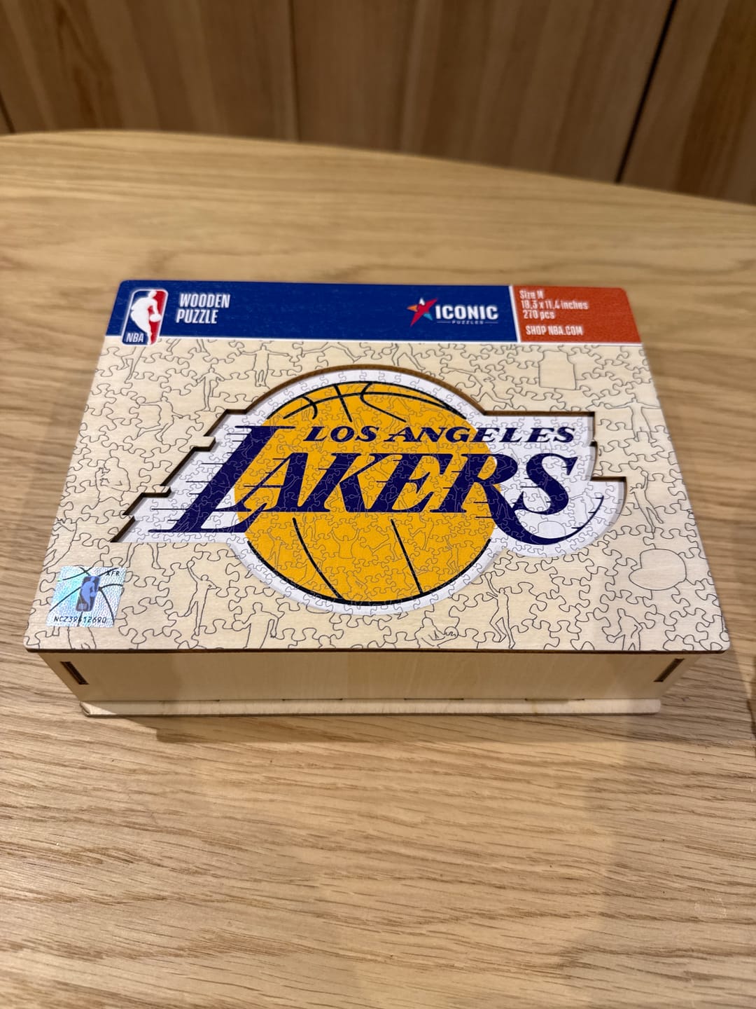Customer photo review of Los Angeles Lakers™ - Rompecabezas de Madera
