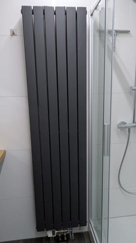 Customer photo review of SONNI Flach Heizkörper Paneelheizkörper Wandheizung Mittelanschluss 1800*462mm Anthrazit ohne/mit Mutiblock