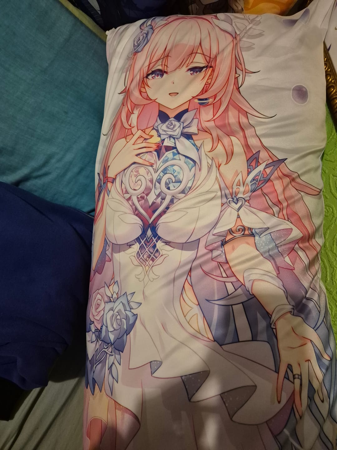 Customer photo review of Cyrene Dakimakura