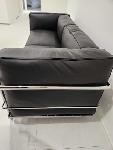Customer photo of Cassina LC3 leather armchair in room setting