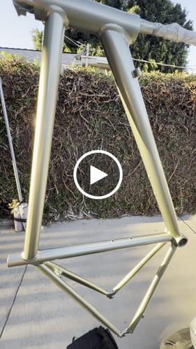 Customer video review of 2k HS Spray Can Clearcoat