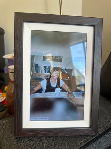 Customer photo review of Digital Photo Frame