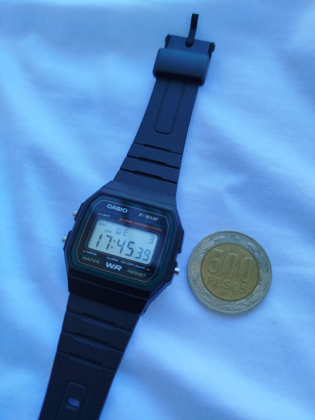 Customer photo review of Reloj Casio Vintage F-91W-3DG Clásico Líneas Verdes