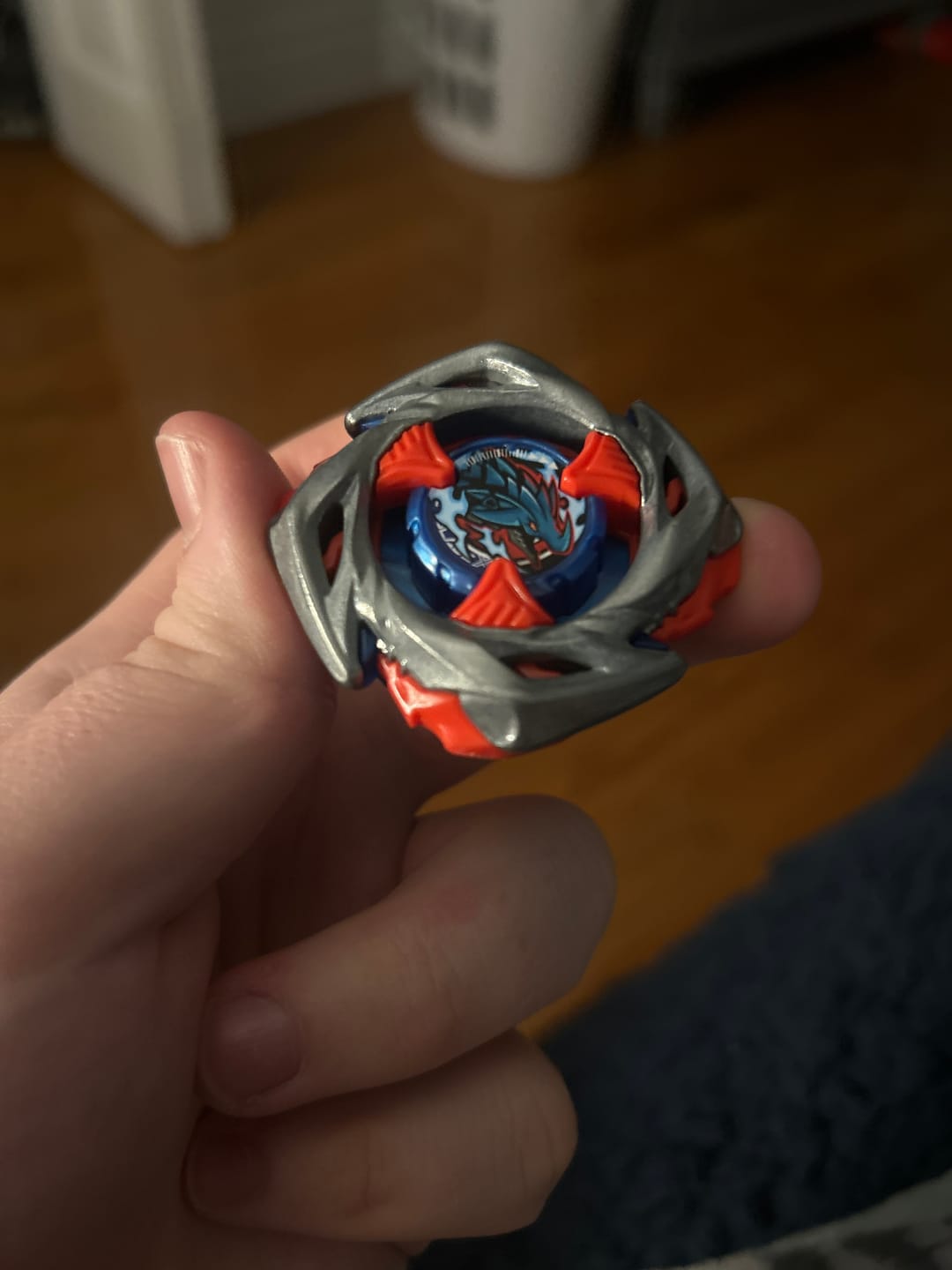 Customer photo review of Takara Tomy Beyblade X UX-11 Impact Drake 9-60LR Starter