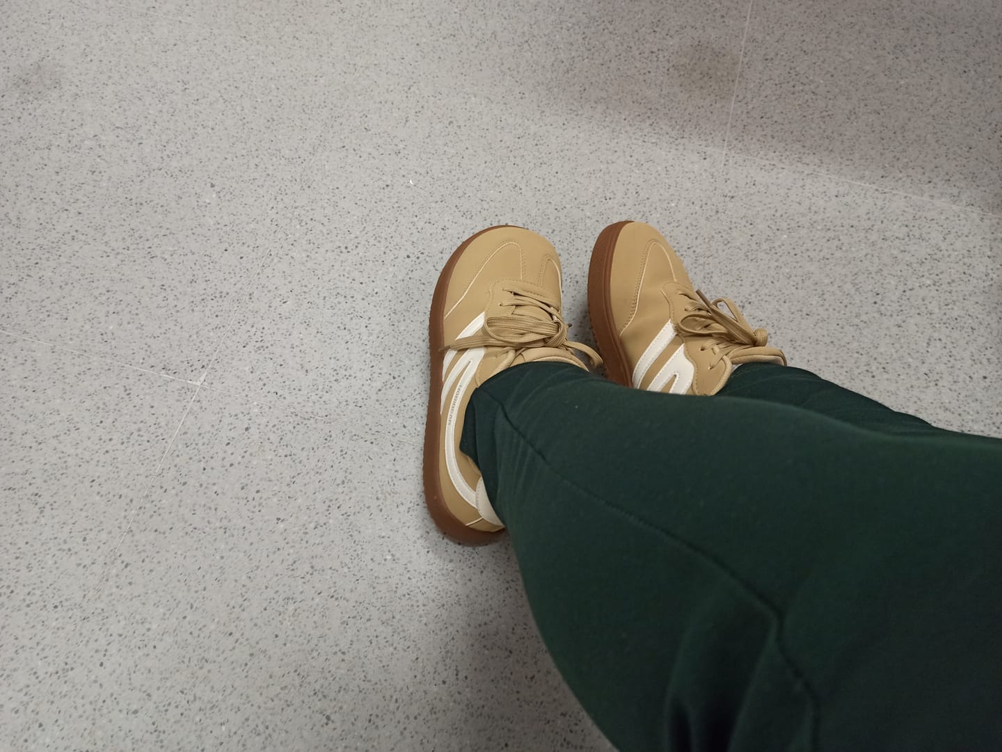 Customer photo review of Laurel - Zapatos De Punta Ancha