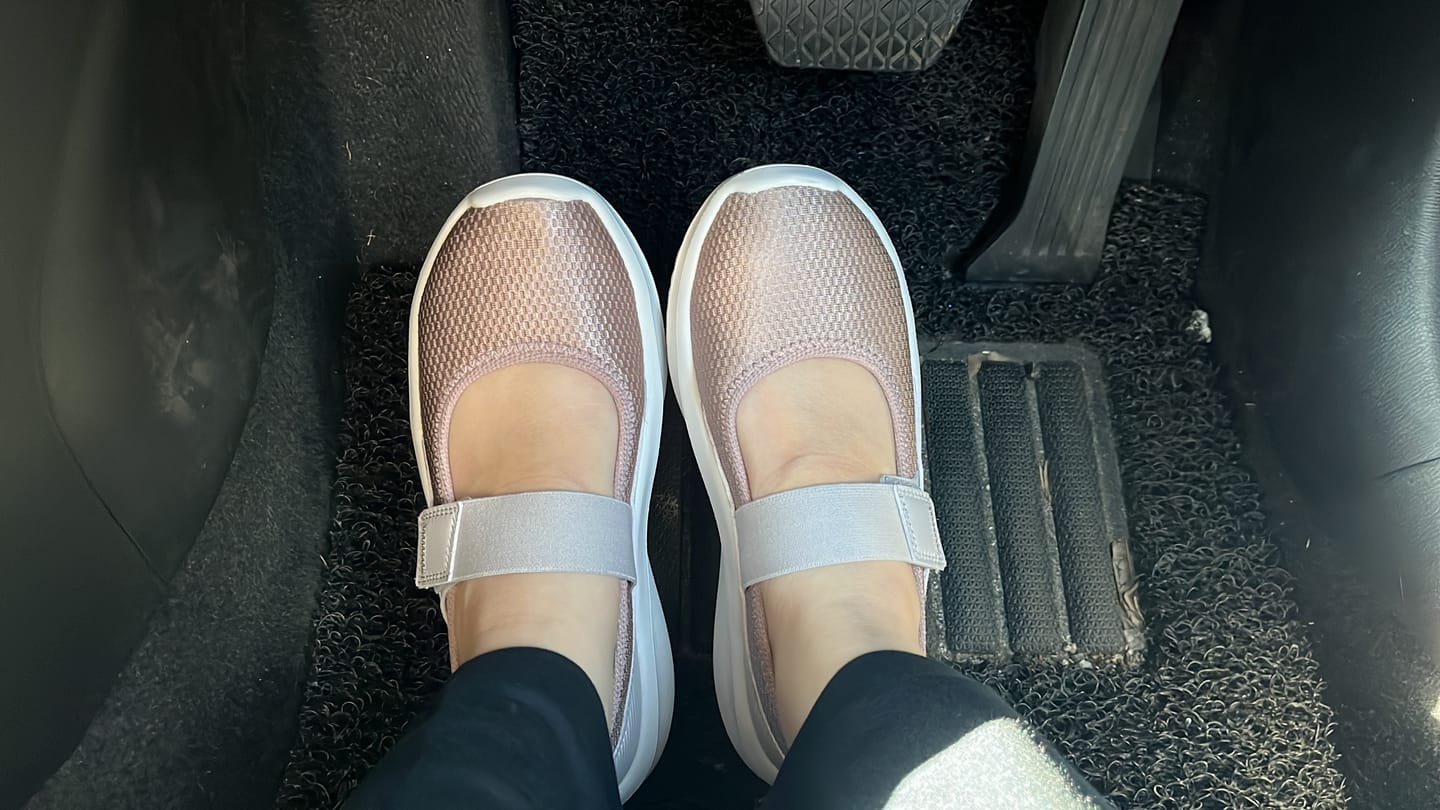 Customer photo review of Cloudsteppers Solevana Jane