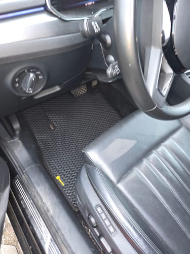 Customer photo review of Auto Fußmatten nach Maß - Komplettset