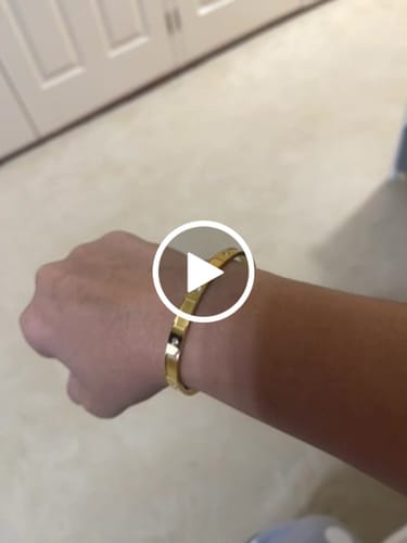 Customer video review of CZ Bangle Bracelet