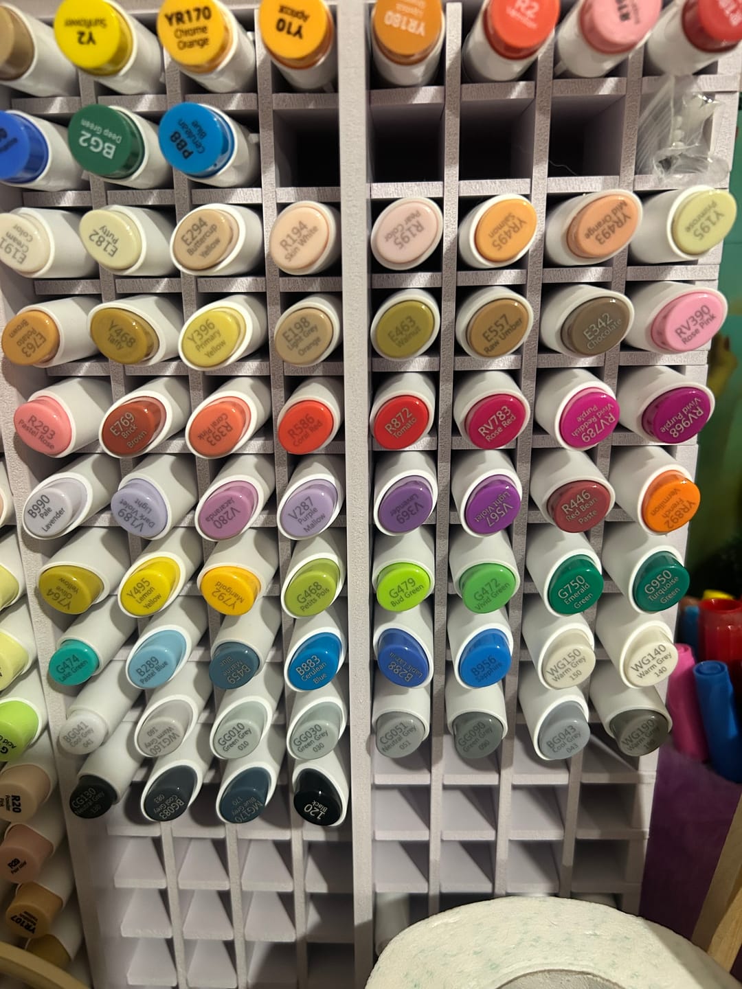 Customer photo review of Ohuhu Kaala Dual Tips Alcohol Art Markers- 60 Colors Illustrations