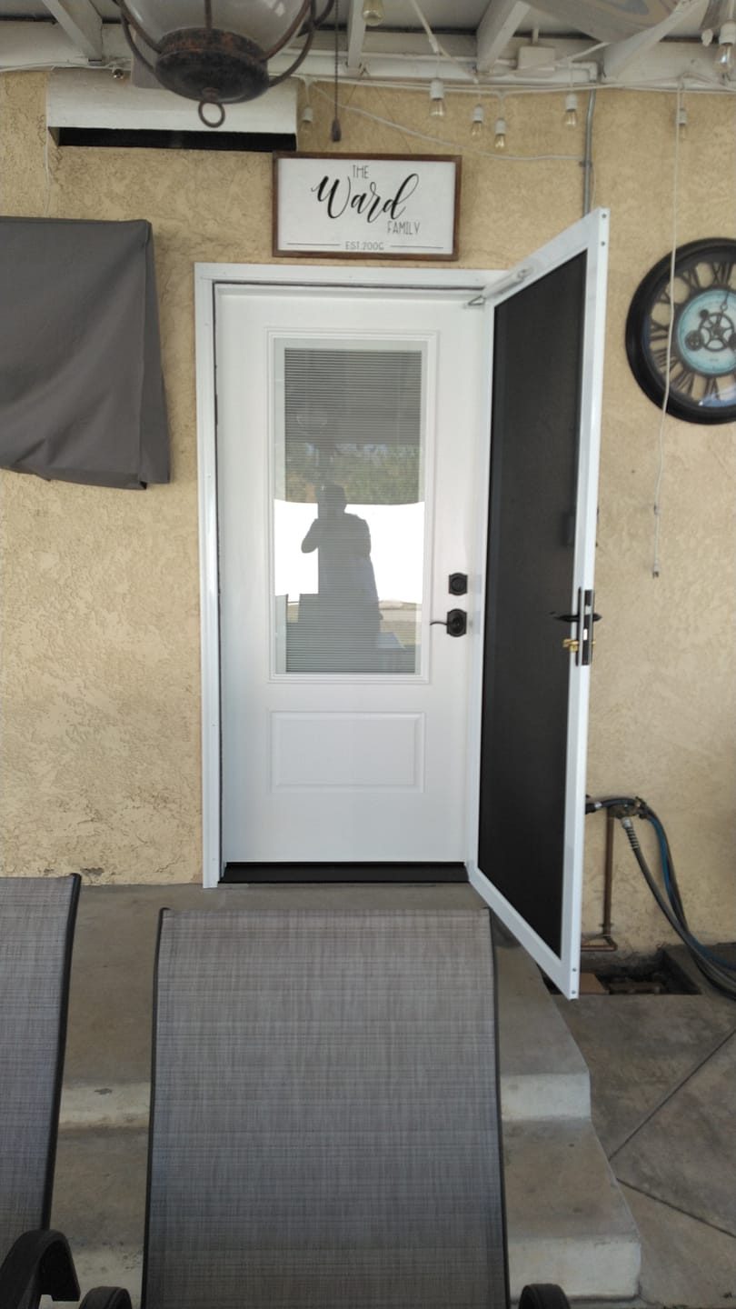 Customer photo review of Raise & Lower Blinds Glass and Frame Kit (Half Lite)
