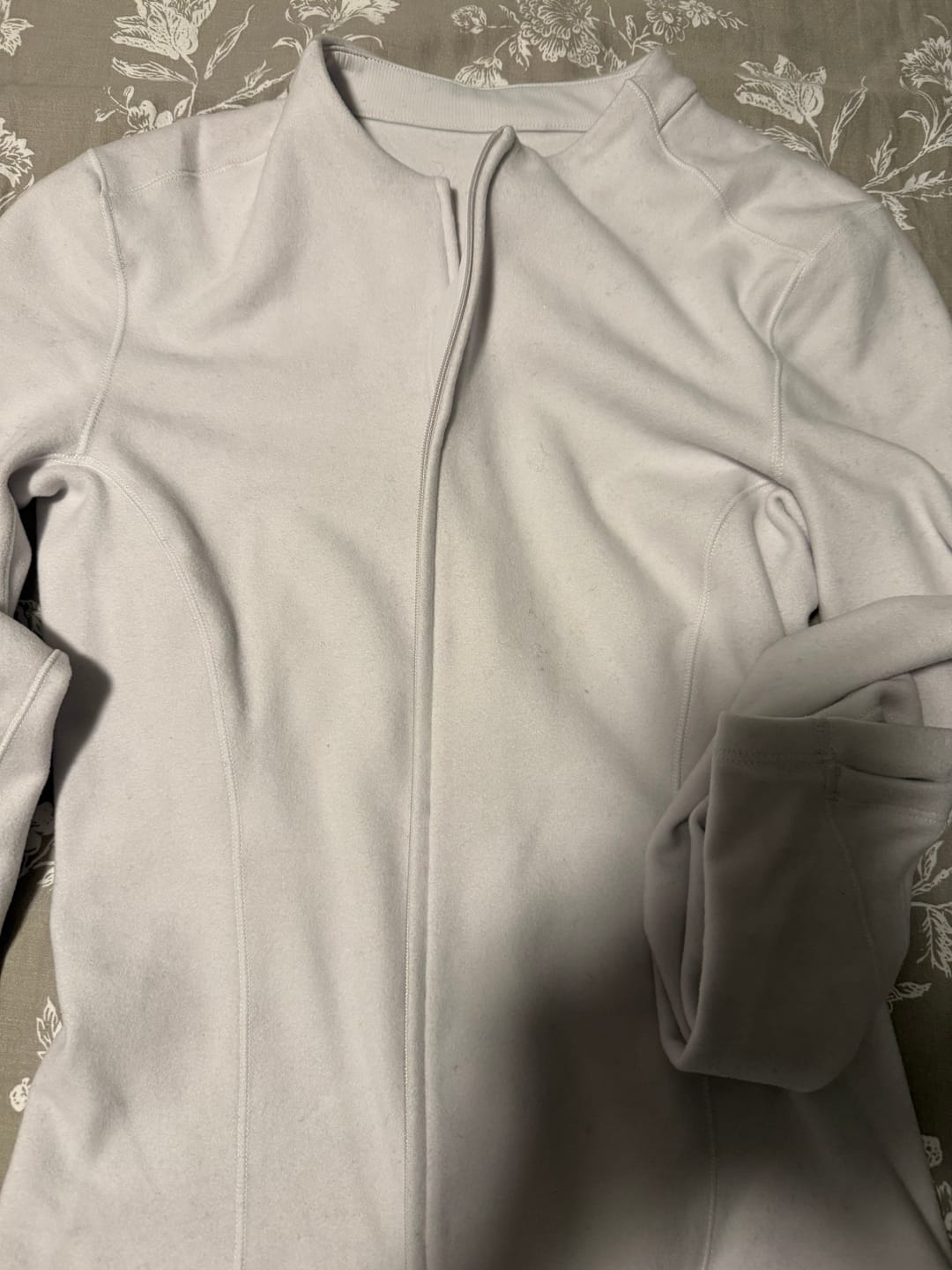 Customer photo review of TwinTrail – Women’s Medium-Warmth Double-Zip Fleece Base Layer