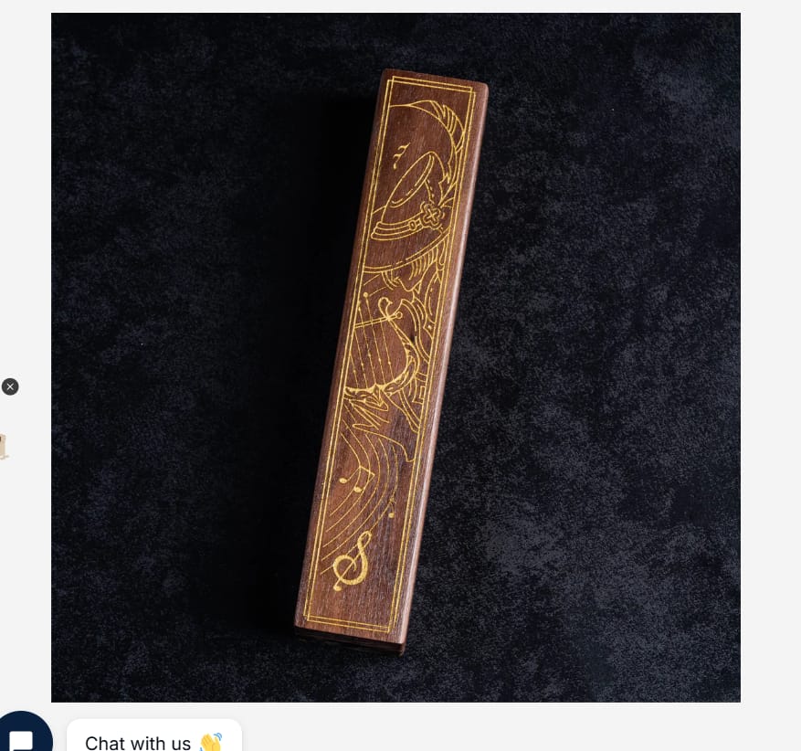 Customer photo review of URWizards Engraved Walnut D&D Dice Box Bard Style