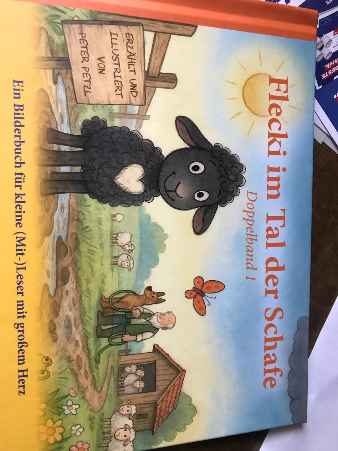 Customer photo review of „Flecki im Tal der Schafe“ – Doppelband 1